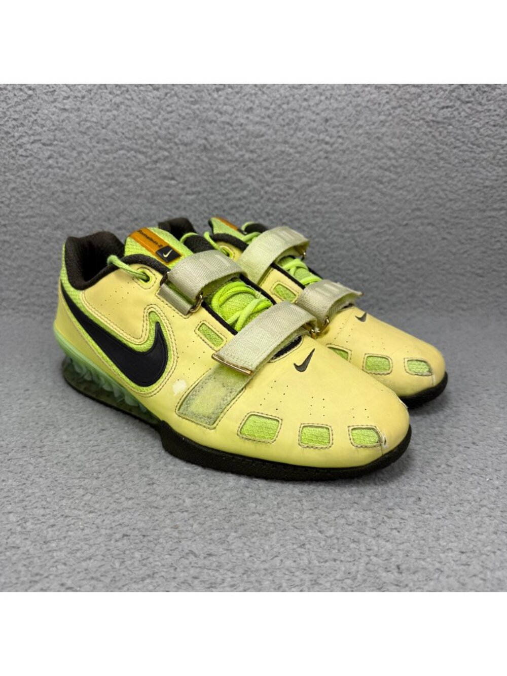 Nike Romaleos 2 Mens 10.5 Volt Yellow Green Weightlifting Training Gym Sneakers